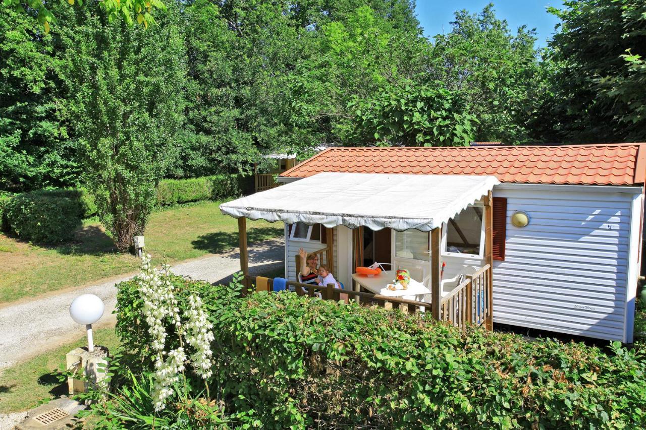 Le Plein Air Des Bories Hotel Carsac-Aillac Exterior photo